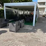 호텔 Mercedes 3*